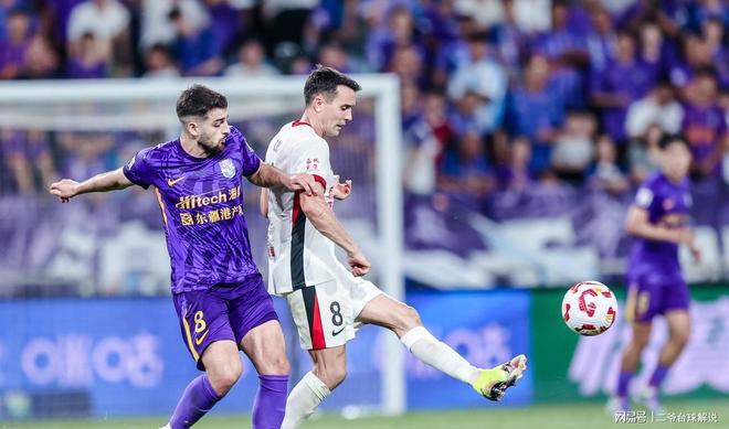 AG娱乐-防守意识提升，球队稳健发挥不断深入