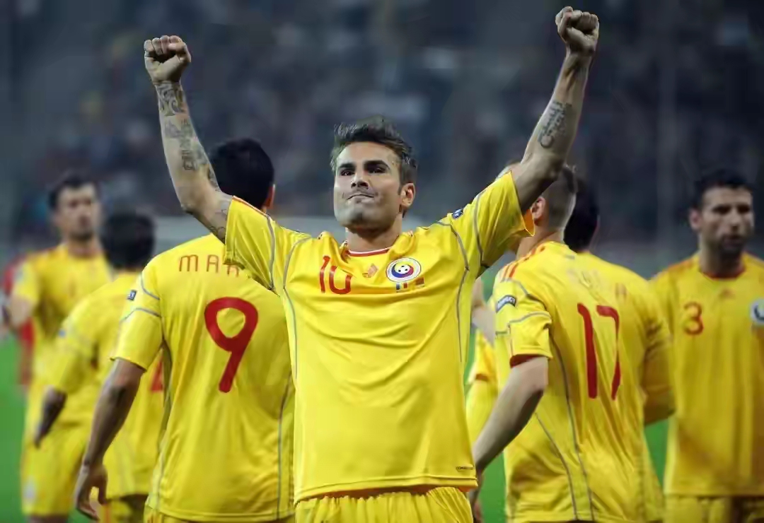 AG live-罗马尼亚队在预选赛中晋级欧洲杯(罗马尼亚联赛)